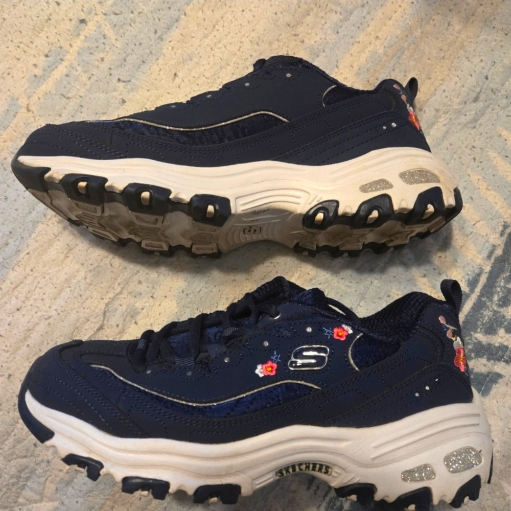 Skechers Women Shoes